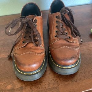 Vintage platform Dr Martens